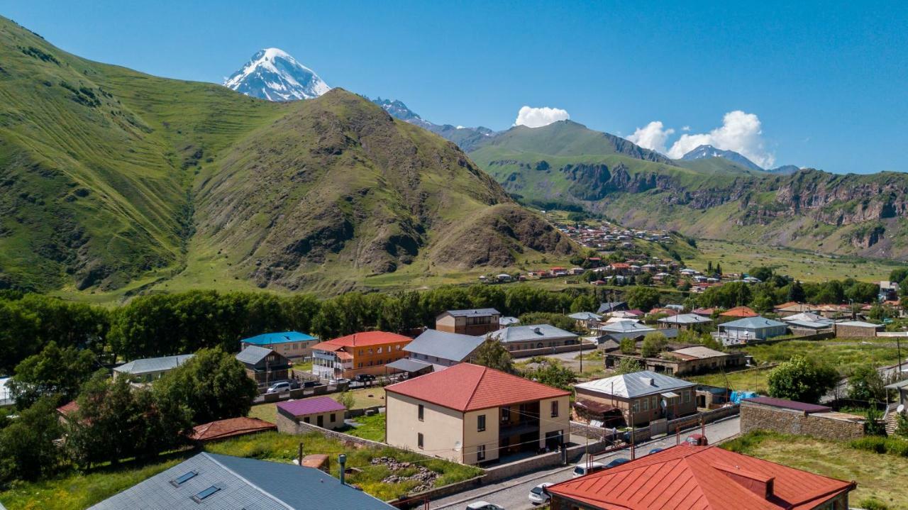 Travel Inn Kazbegi Kültér fotó