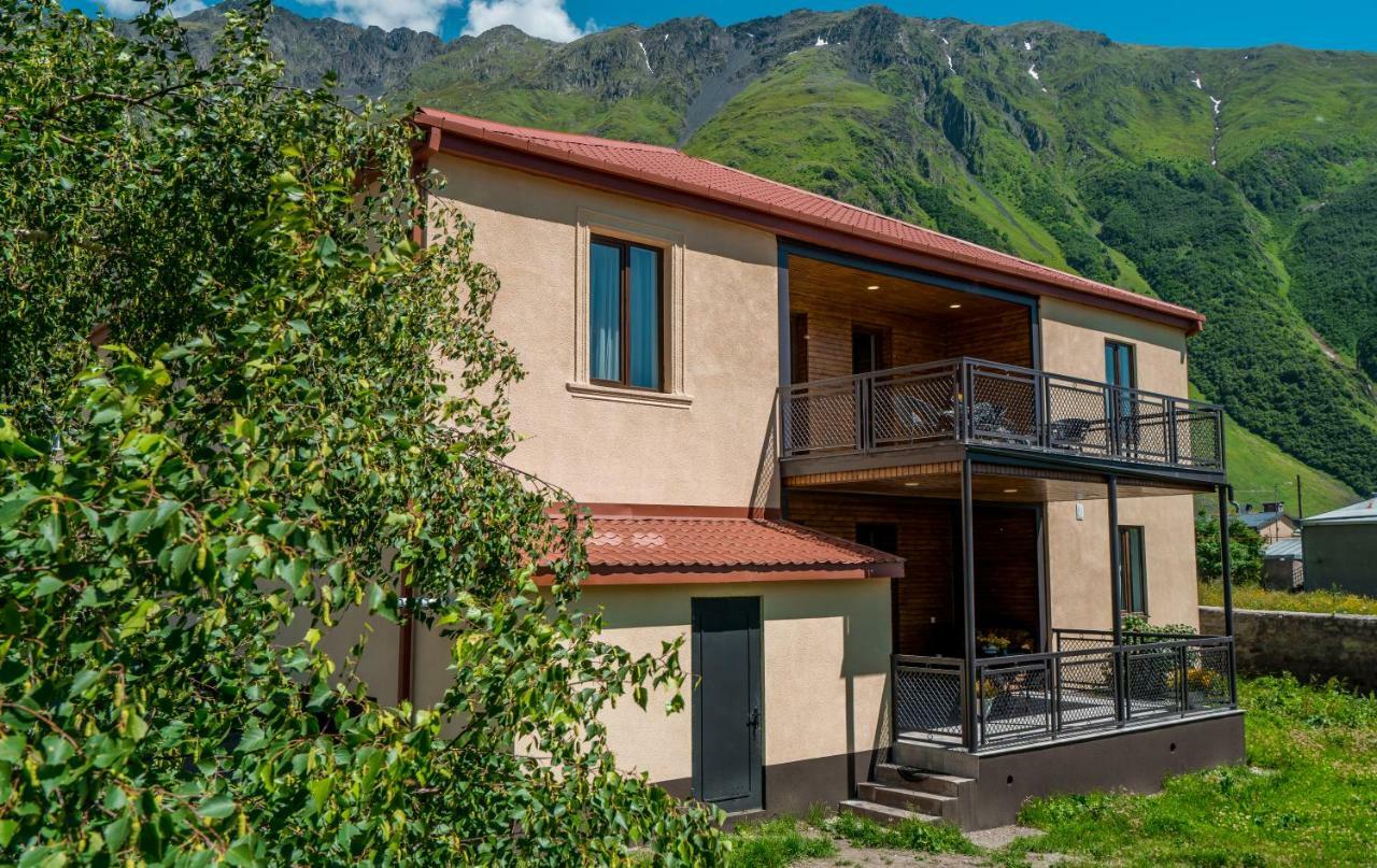 Travel Inn Kazbegi Kültér fotó